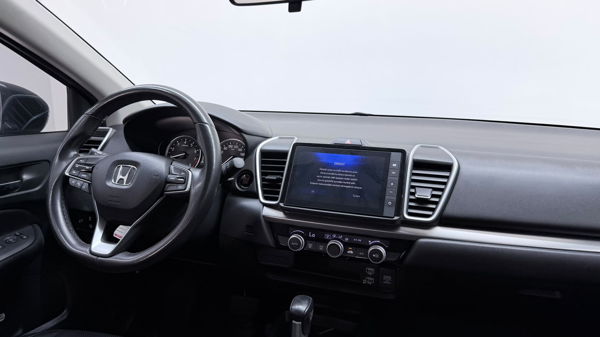 HONDA CITY 9